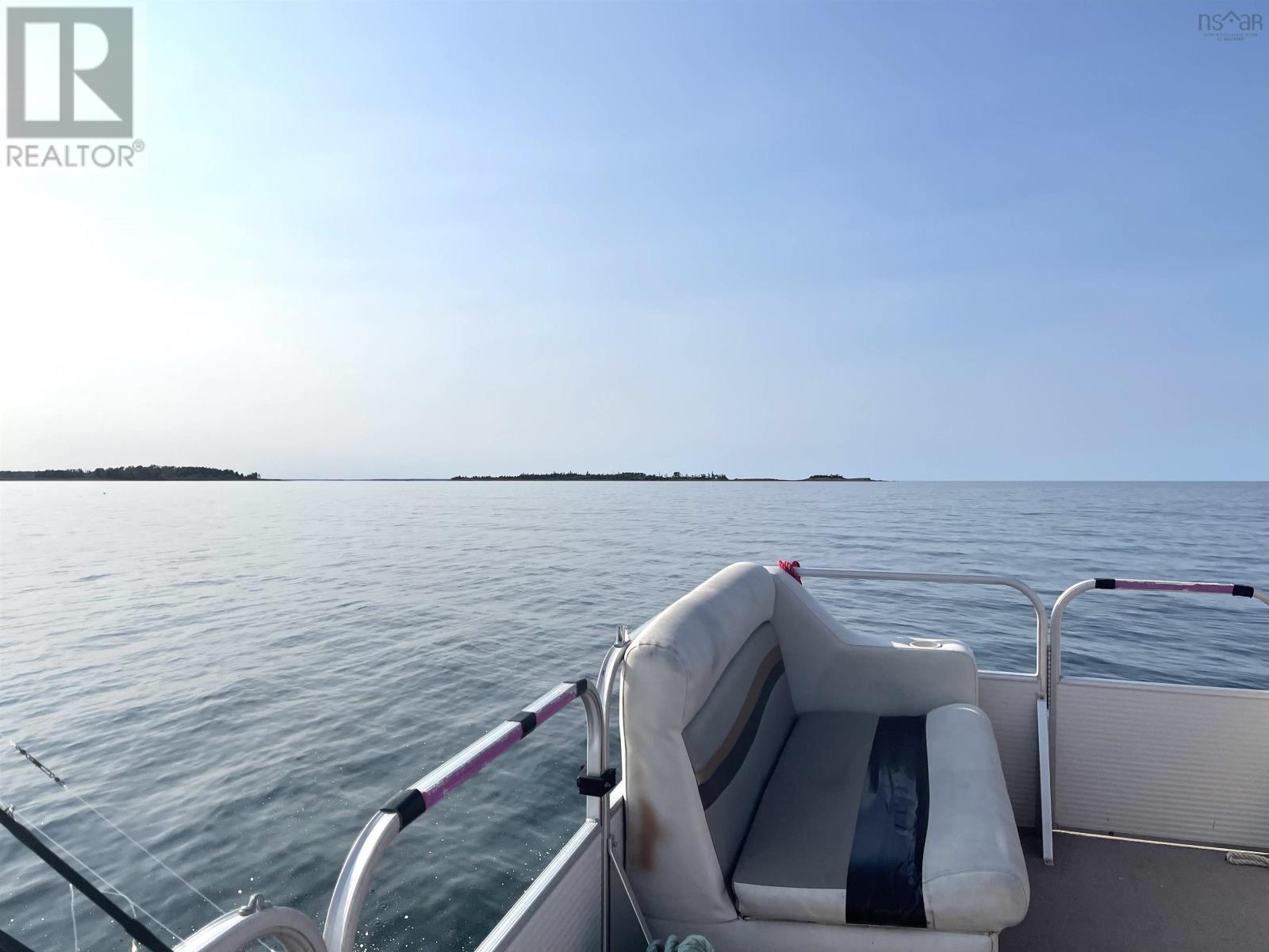 Saddle Island and Associated Lot Property Photo 1