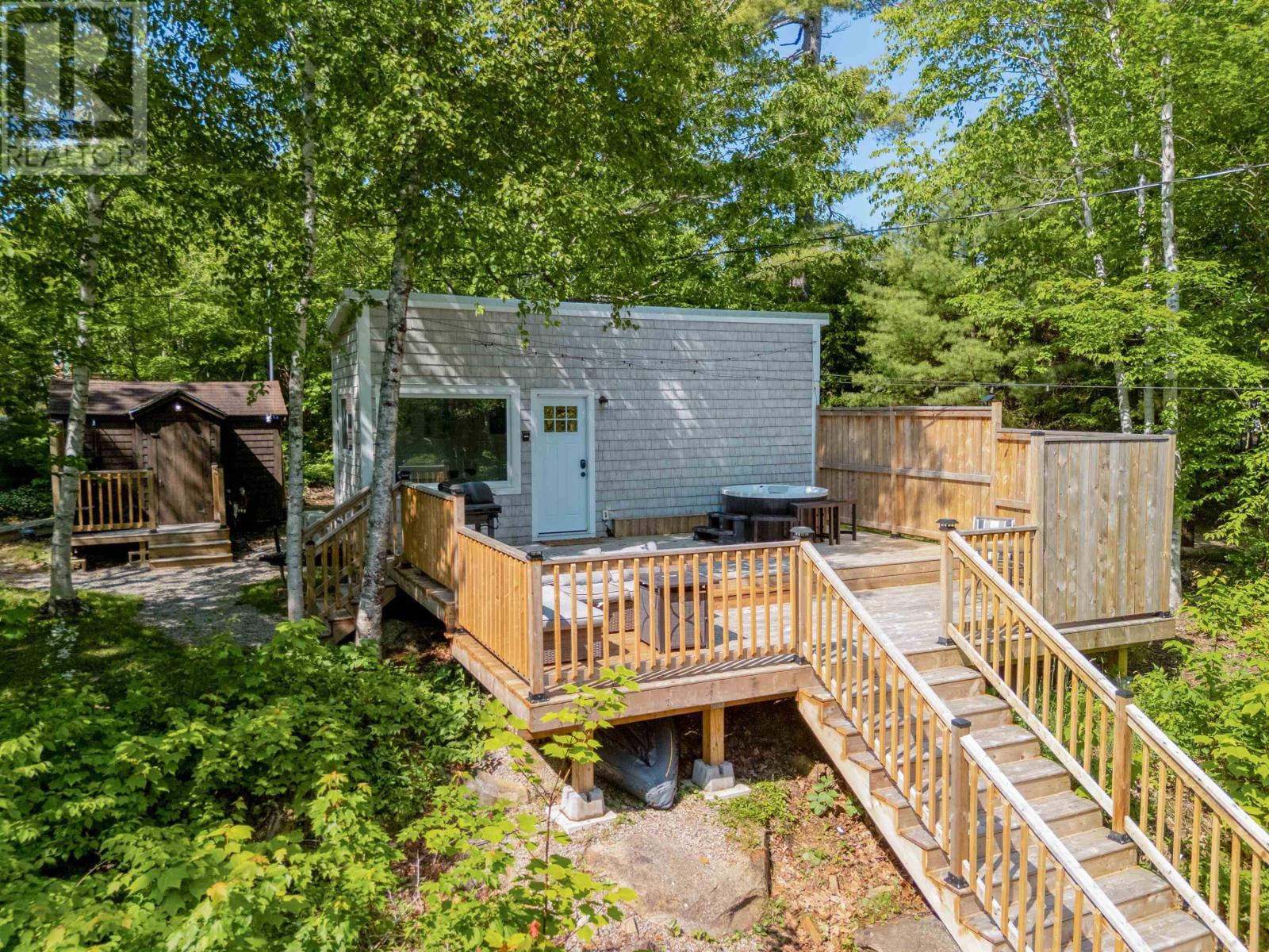 47 Holters Lane