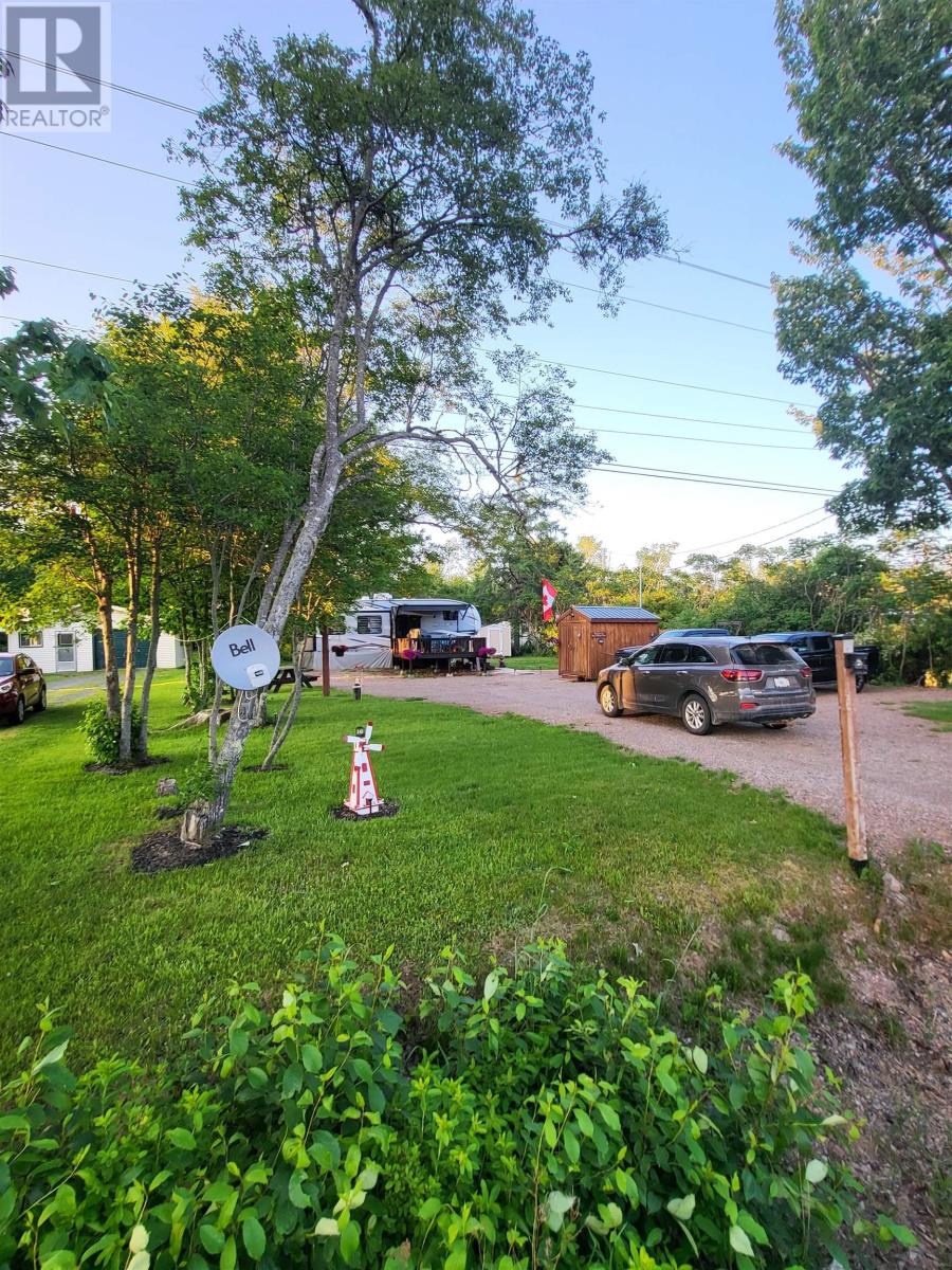 6999 Highway 2 Property Photo 1