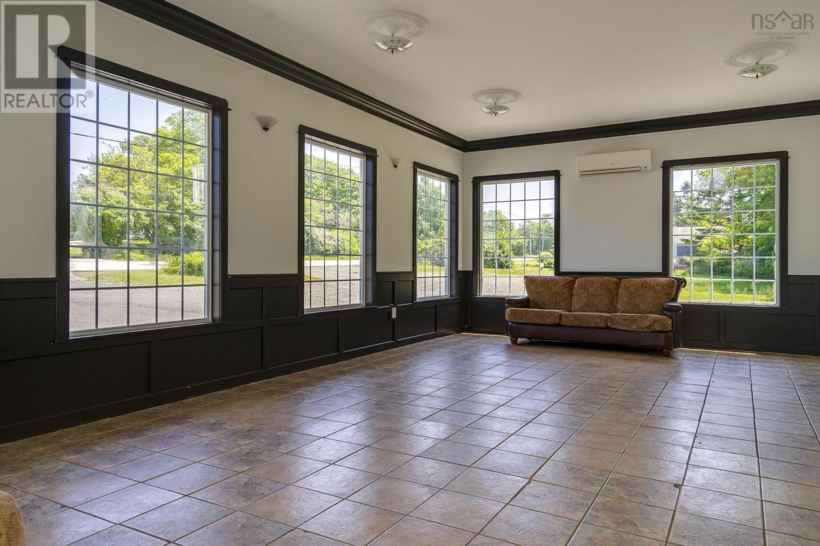 8837 Highway 1 Property Photo 18