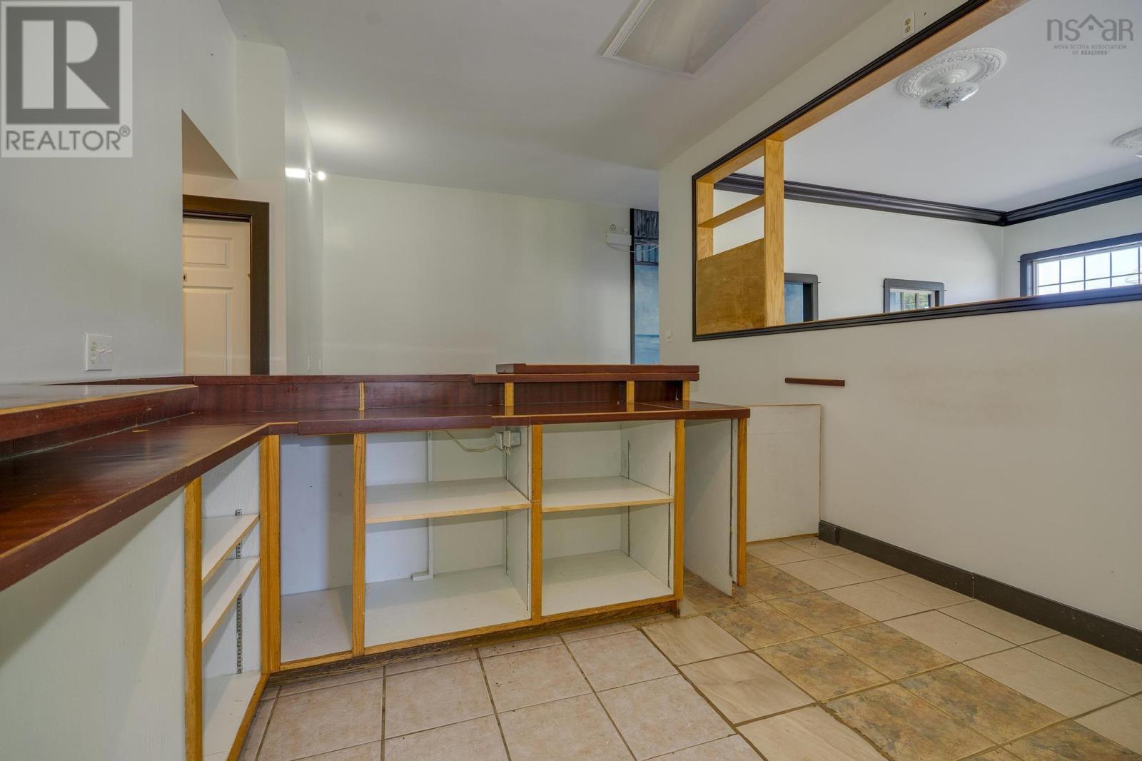 8837 Highway 1 Property Photo 27