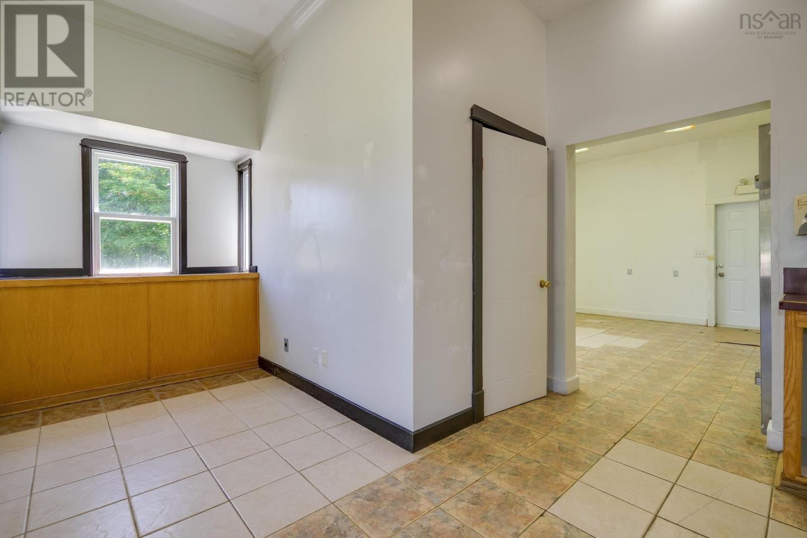 8837 Highway 1 Property Photo 29