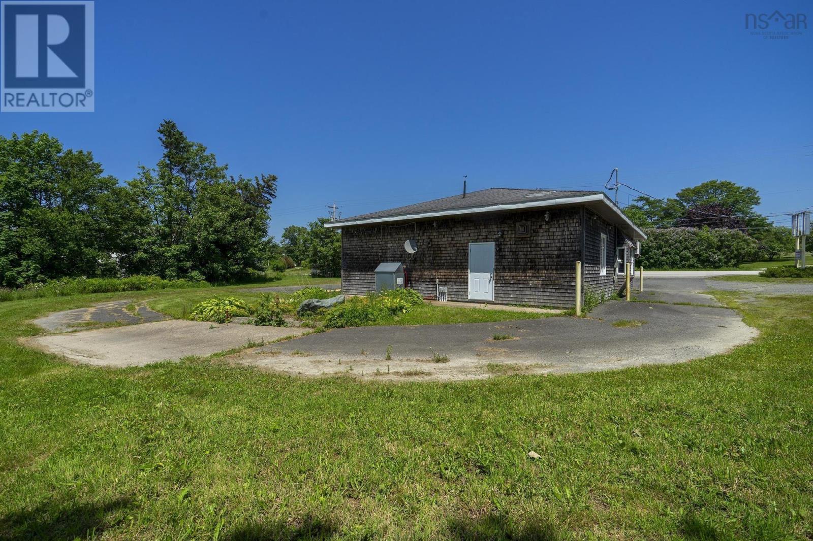 8837 Highway 1 Property Photo 48
