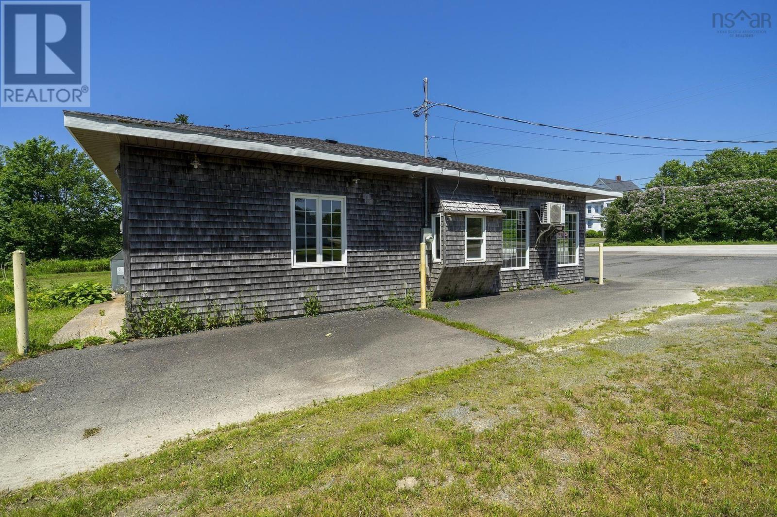8837 Highway 1 Property Photo 50