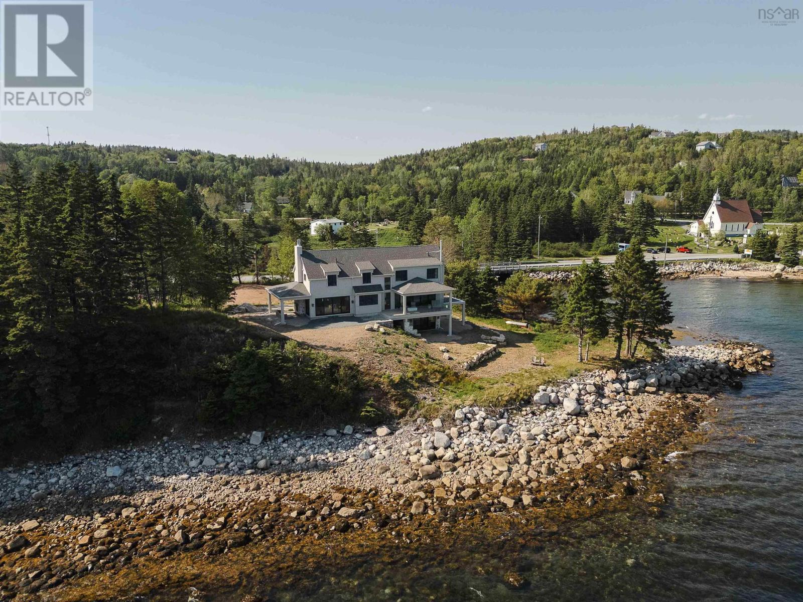 7026 St Margarets Bay Road Property Photo 49