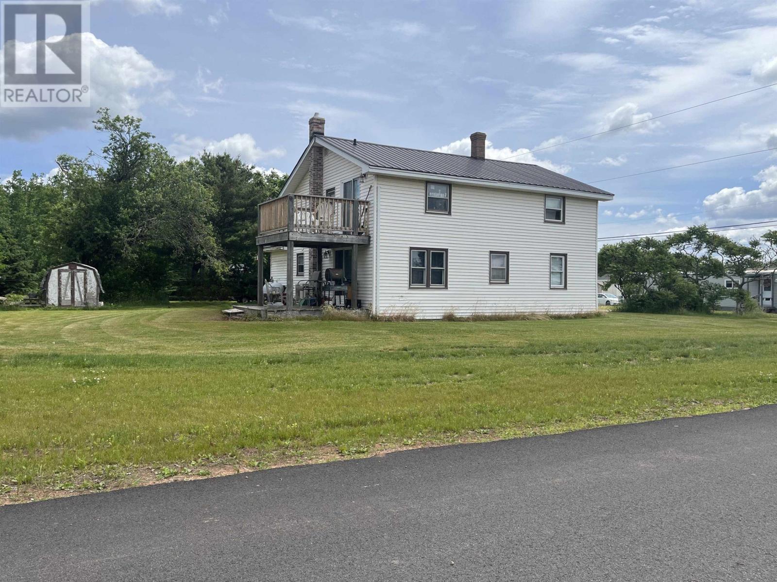 28 Central Street Property Photo 4