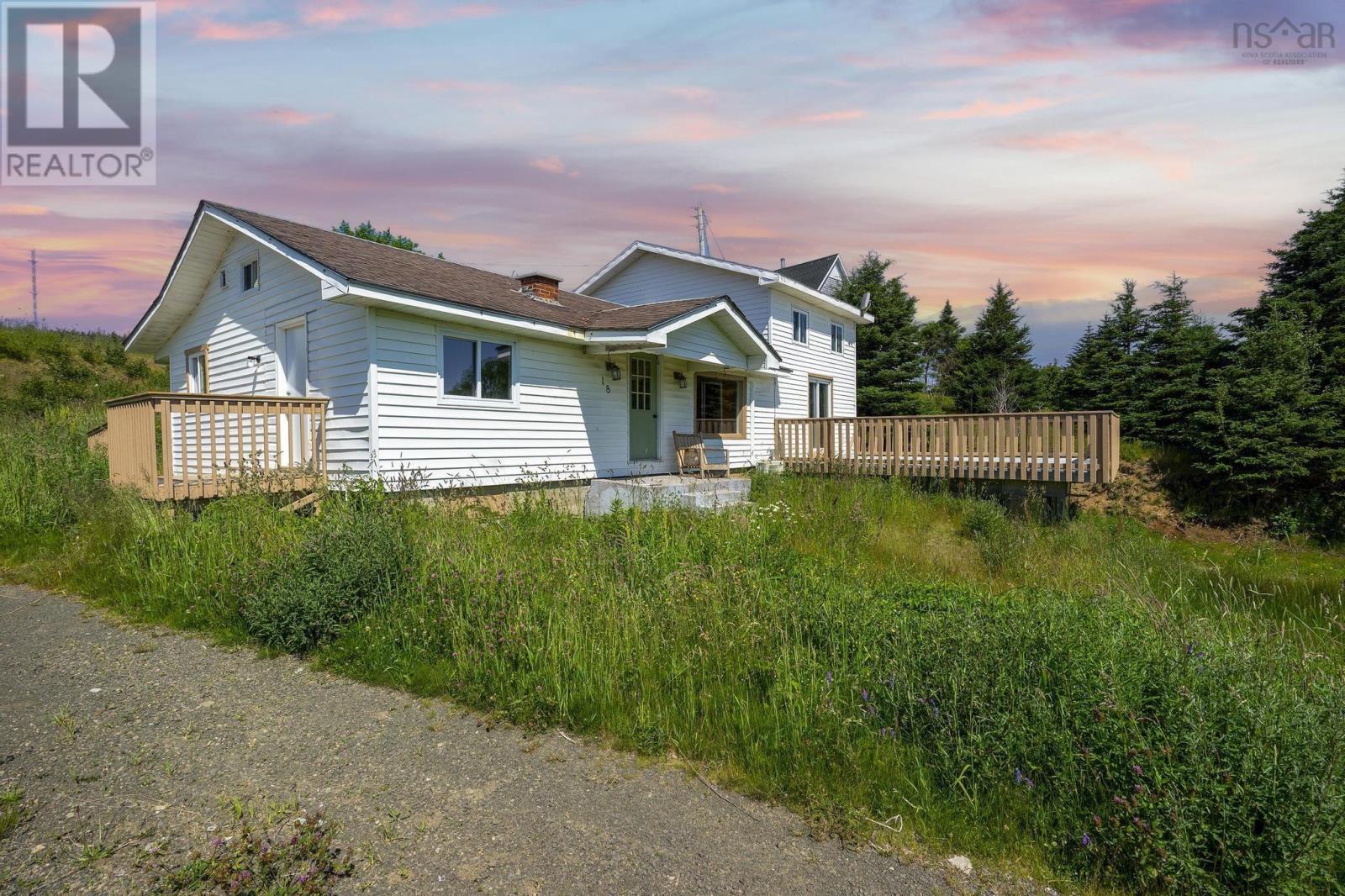 18 Outhouse Lane Property Photo 1