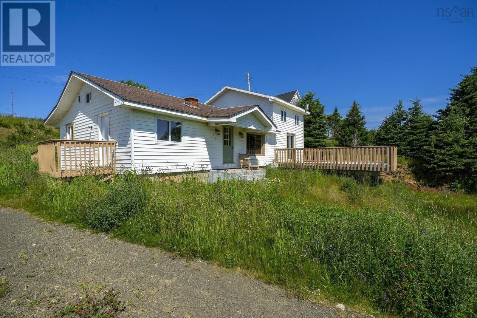 18 Outhouse Lane Property Photo 2