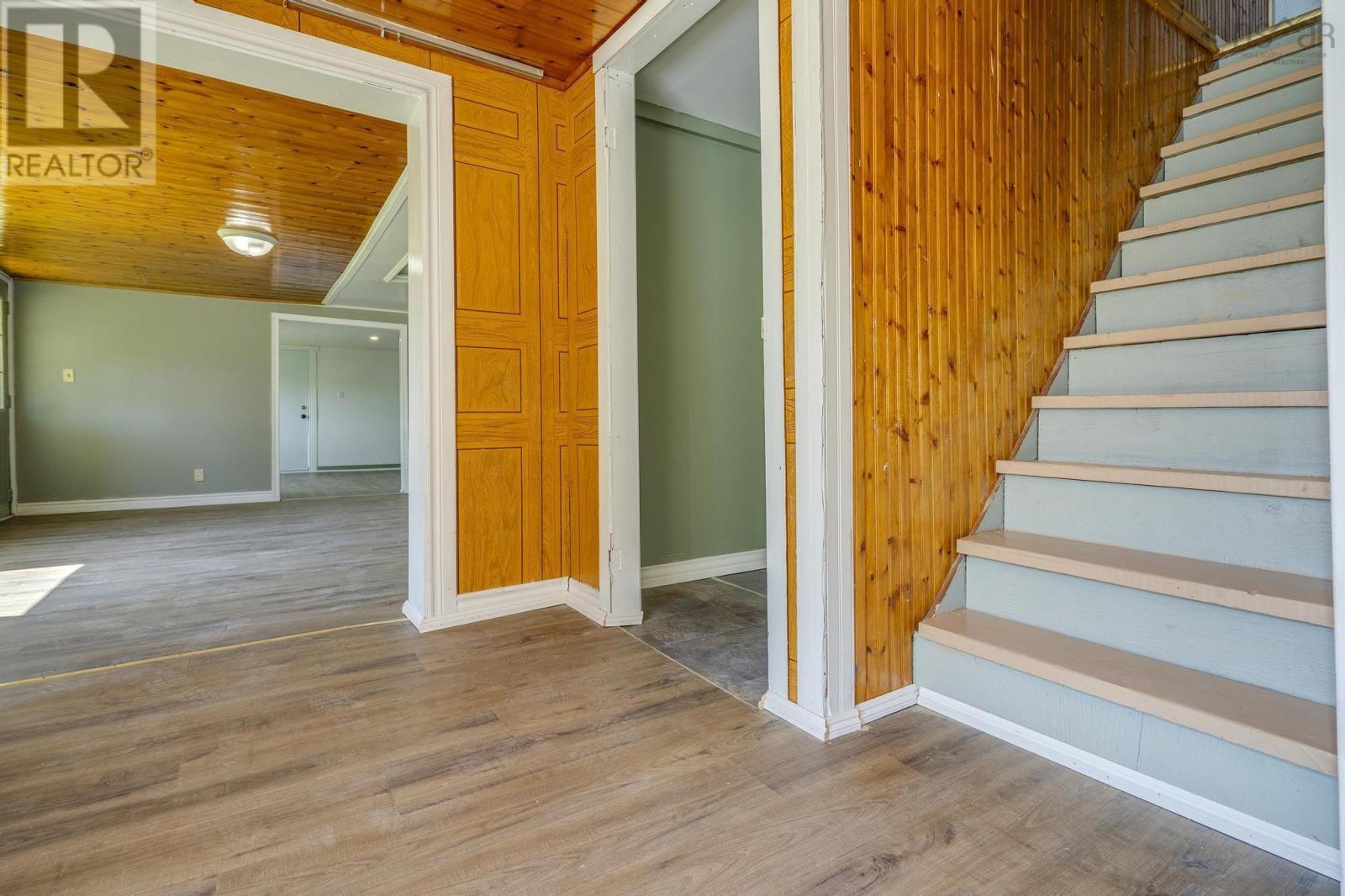 18 Outhouse Lane Property Photo 22