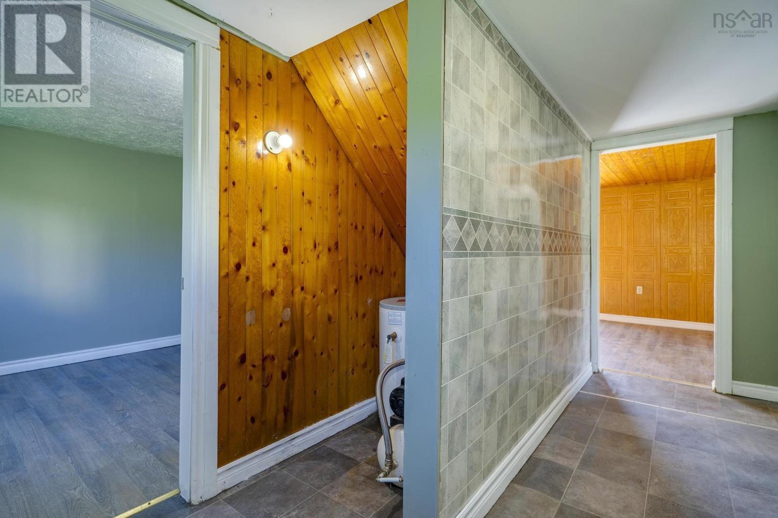 18 Outhouse Lane Property Photo 25