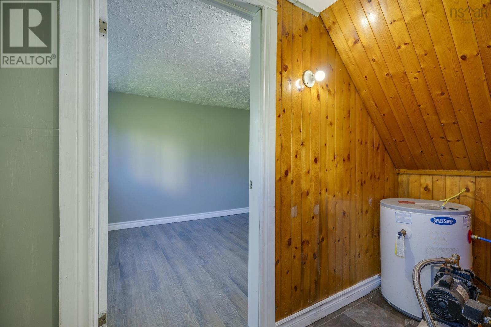 18 Outhouse Lane Property Photo 26