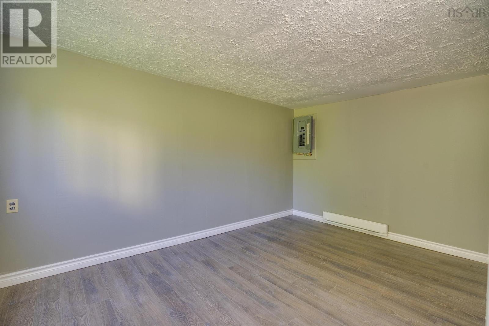 18 Outhouse Lane Property Photo 27