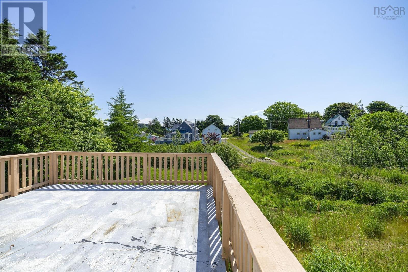 18 Outhouse Lane Property Photo 42