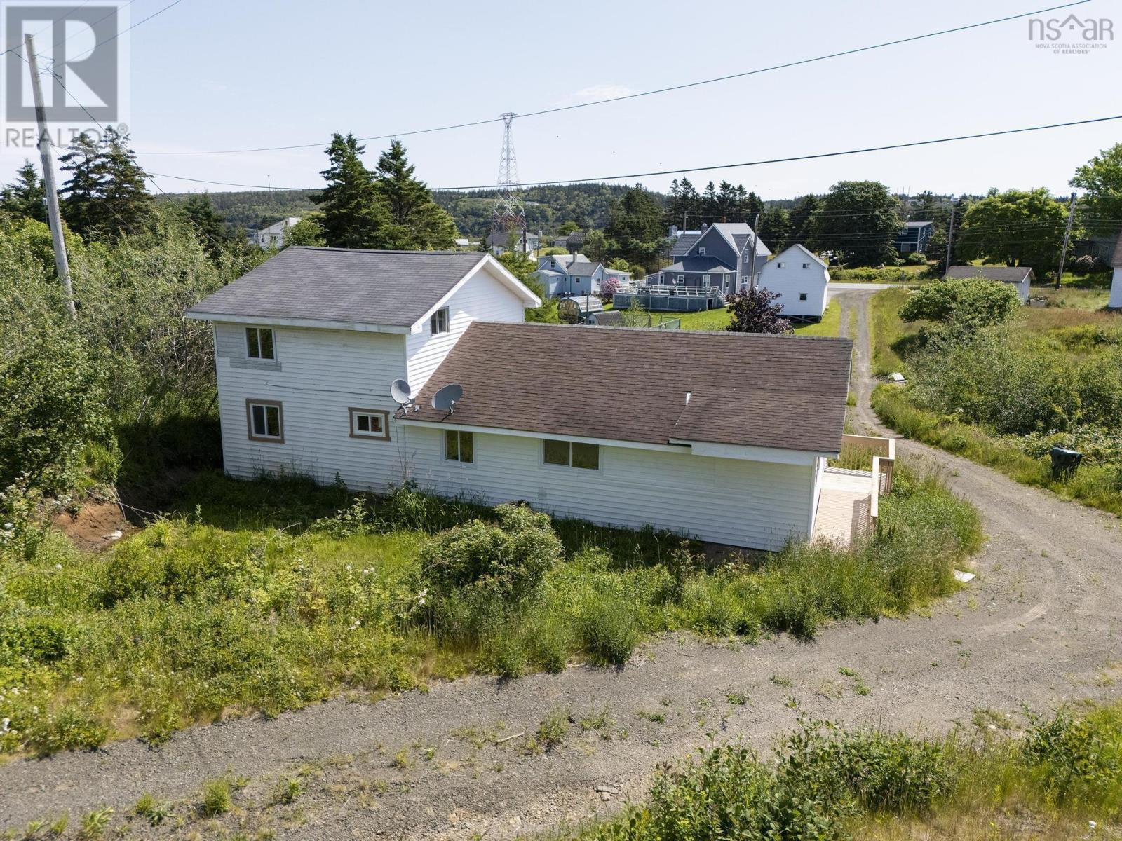 18 Outhouse Lane Property Photo 48