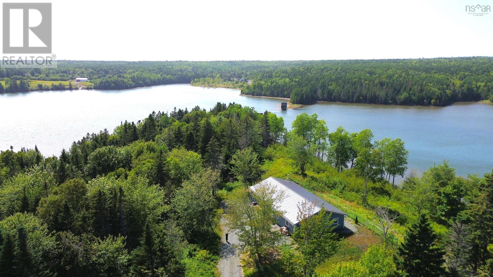 224 Stephen Augustine Drive Property Photo 5