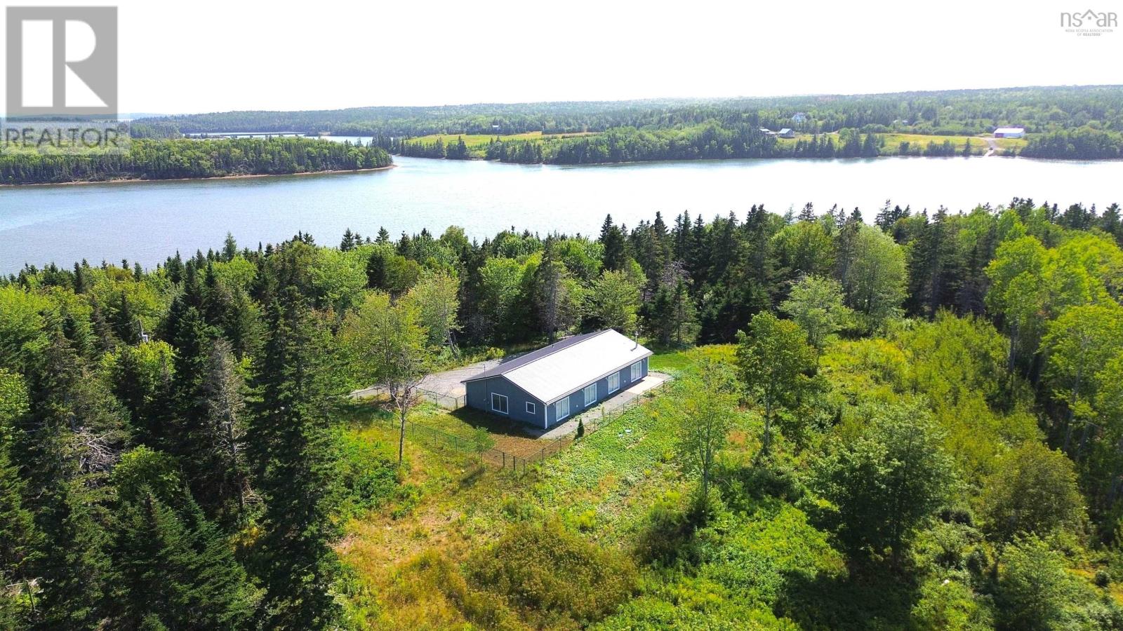 224 Stephen Augustine Drive Property Photo 6