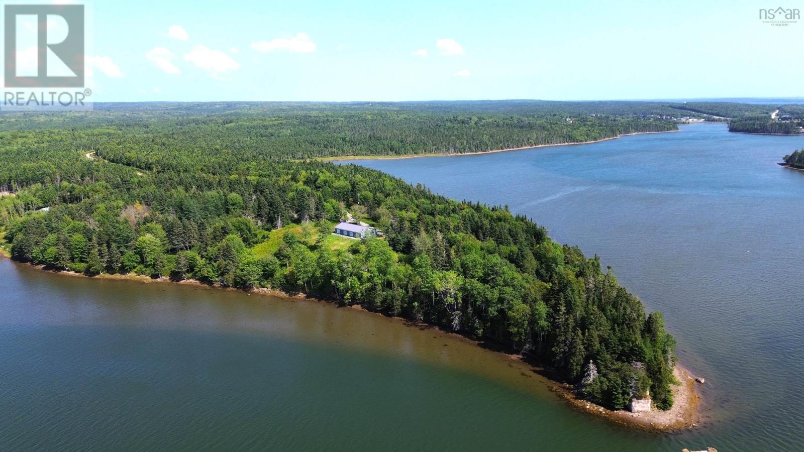 224 Stephen Augustine Drive Property Photo 8