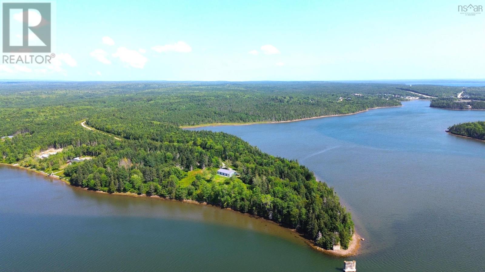 224 Stephen Augustine Drive Property Photo 9