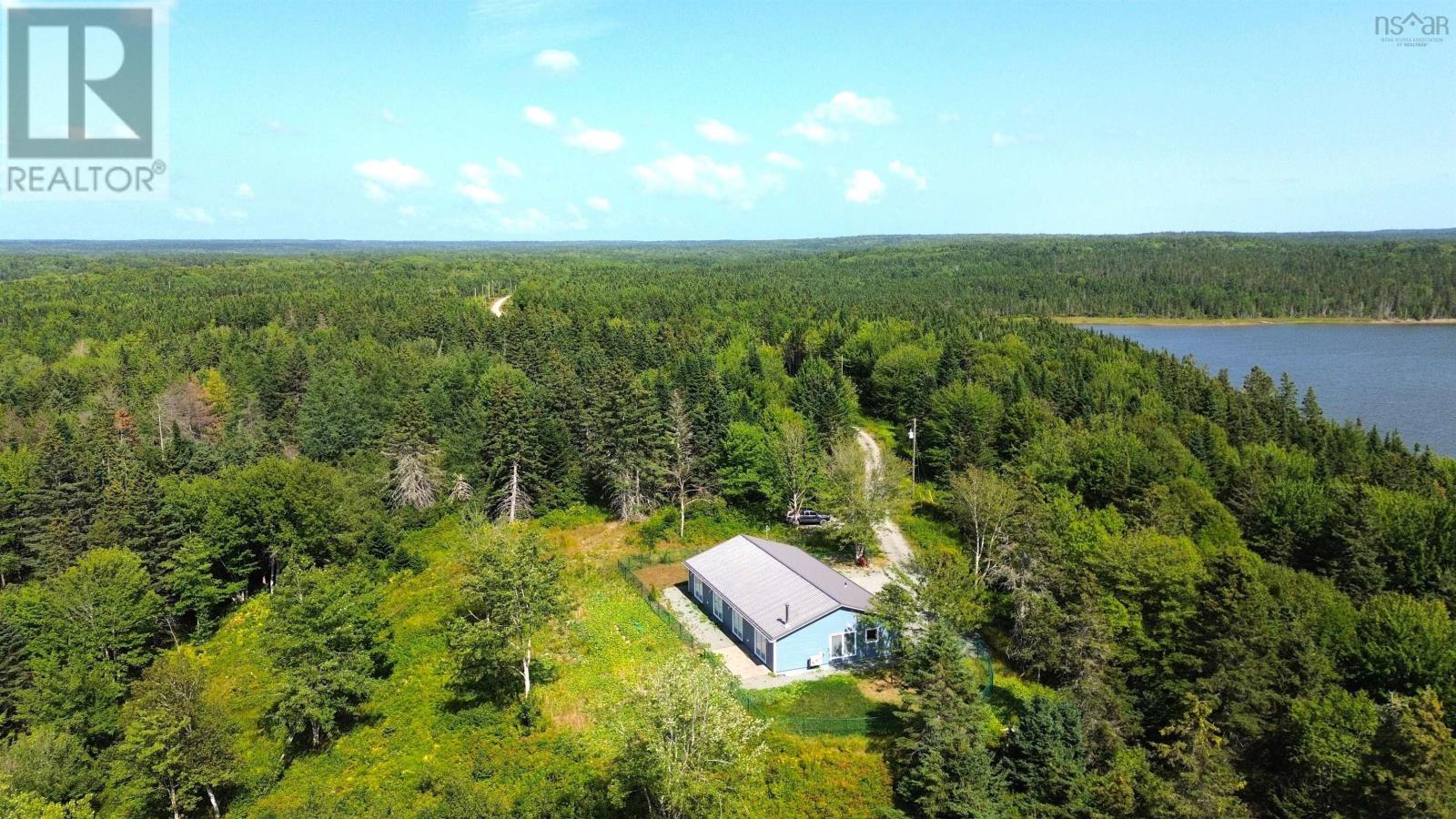 224 Stephen Augustine Drive Property Photo 14