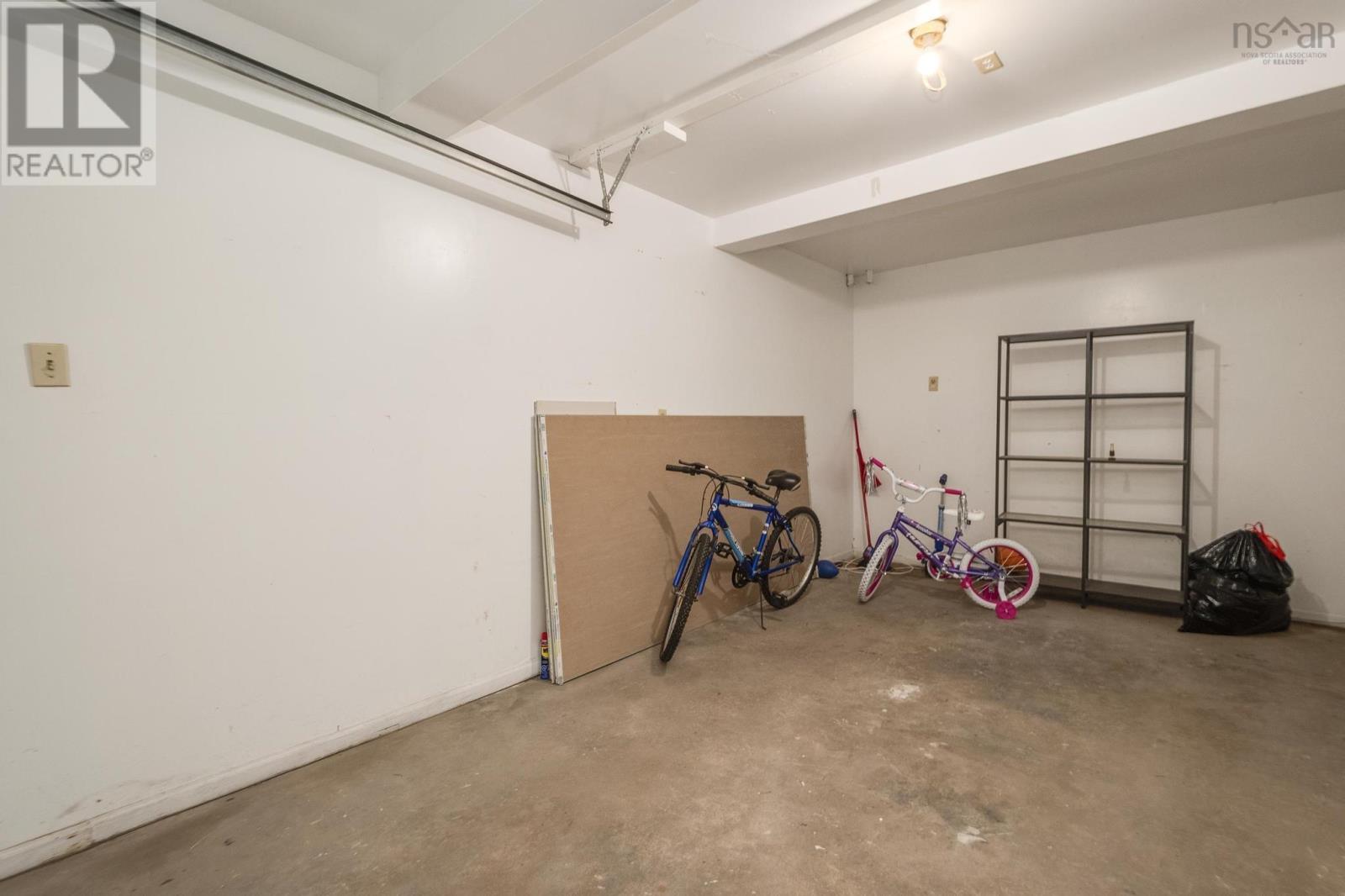 225 Farnham Gate Road Property Photo 42