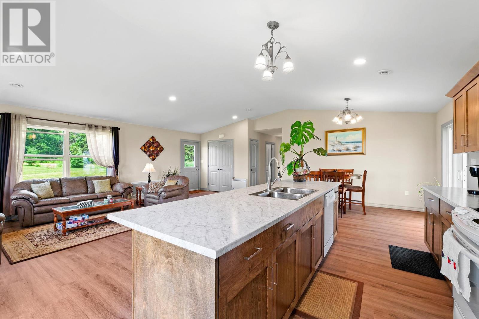144 Bakers Shore Road Property Photo 12