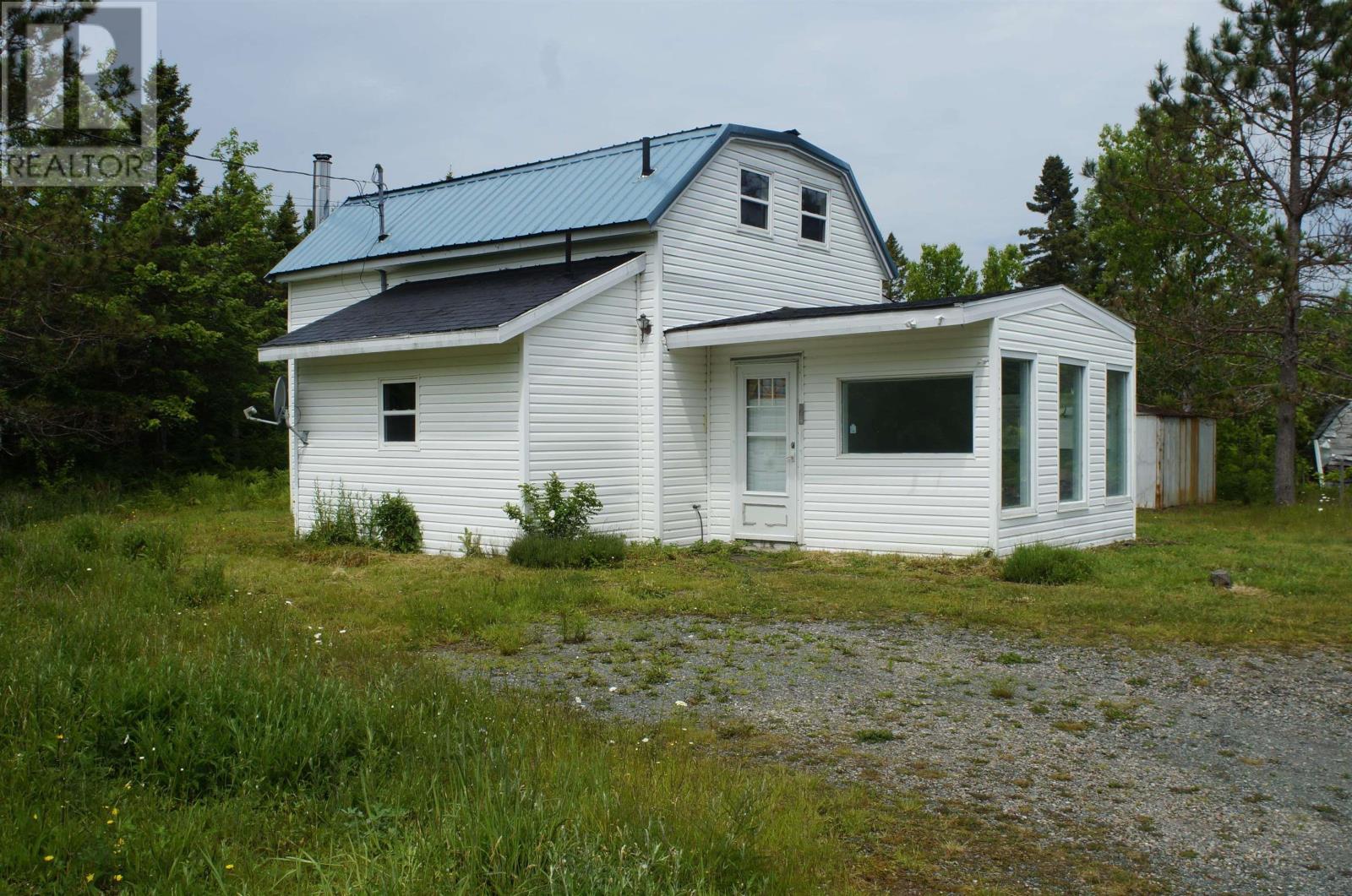 5059 Louisbourg Highway Property Photo 1