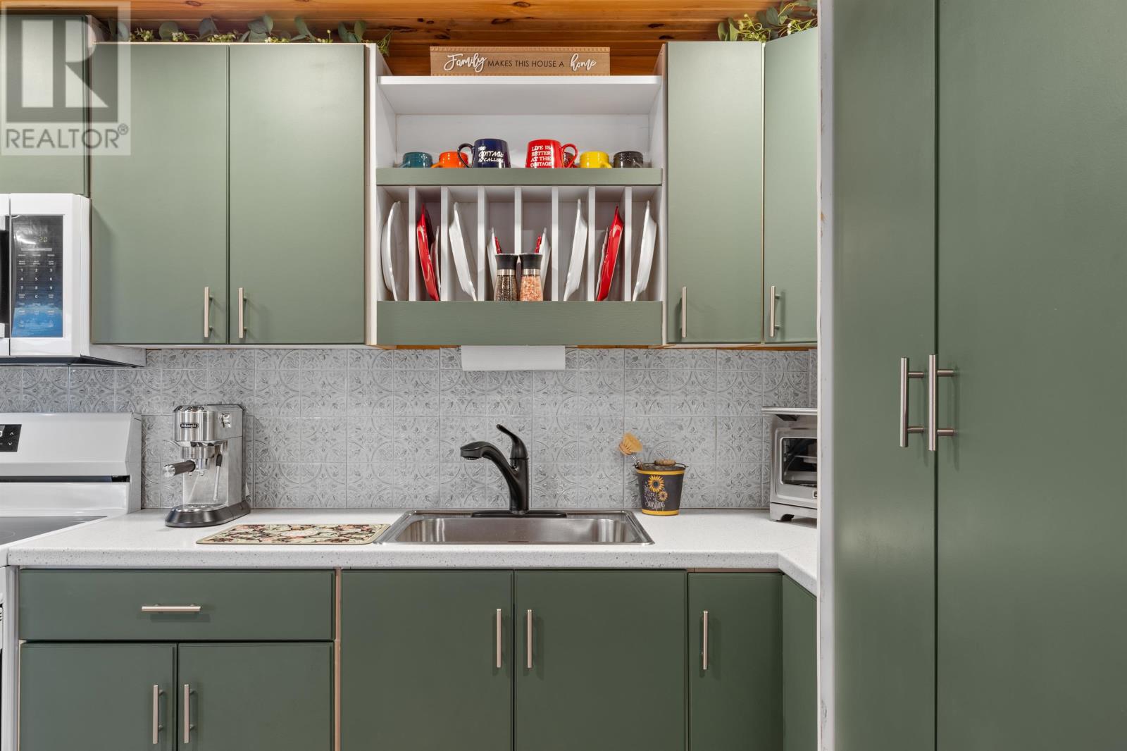 56 Spruce Lane Property Photo 10