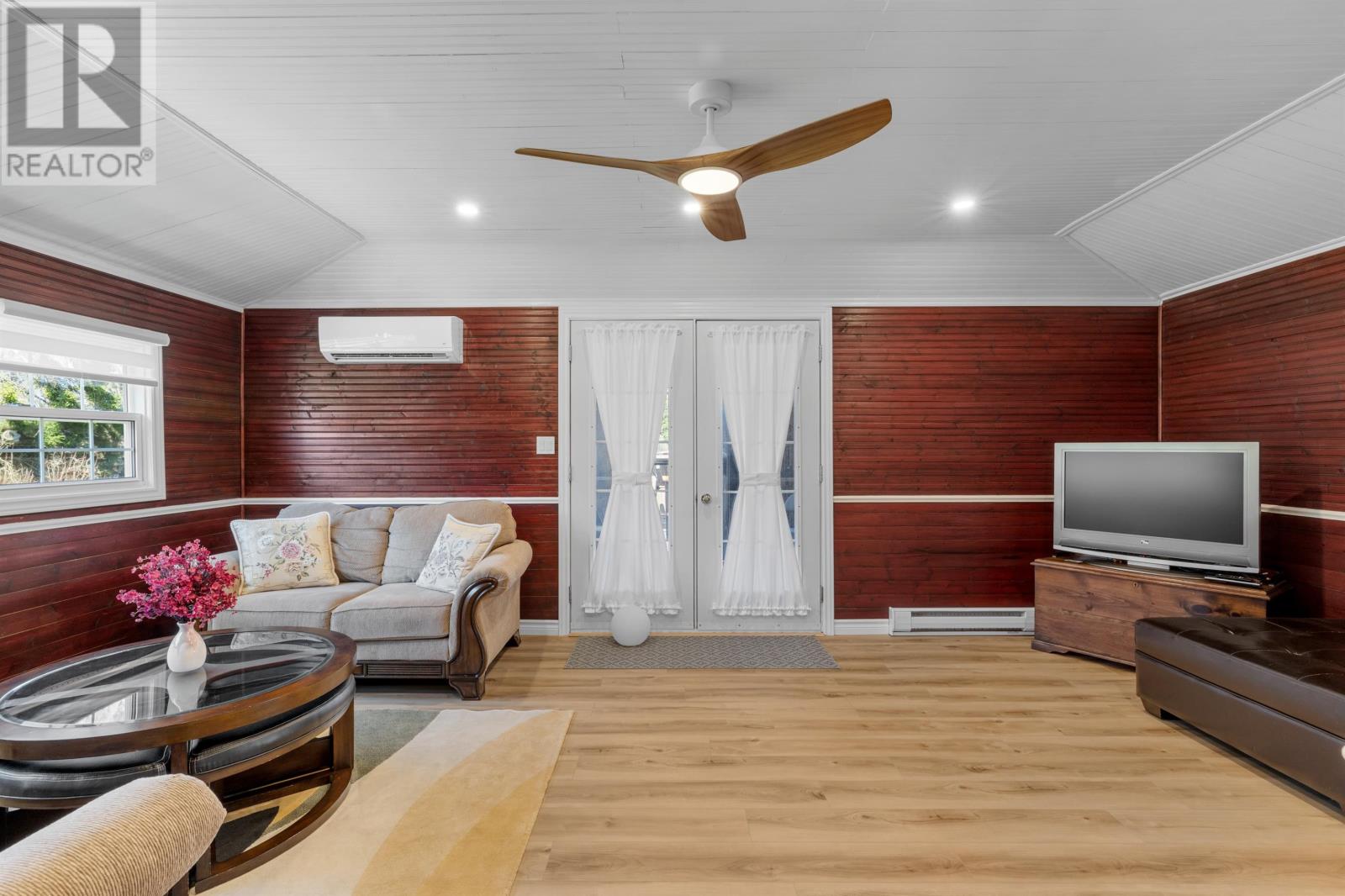 56 Spruce Lane Property Photo 20