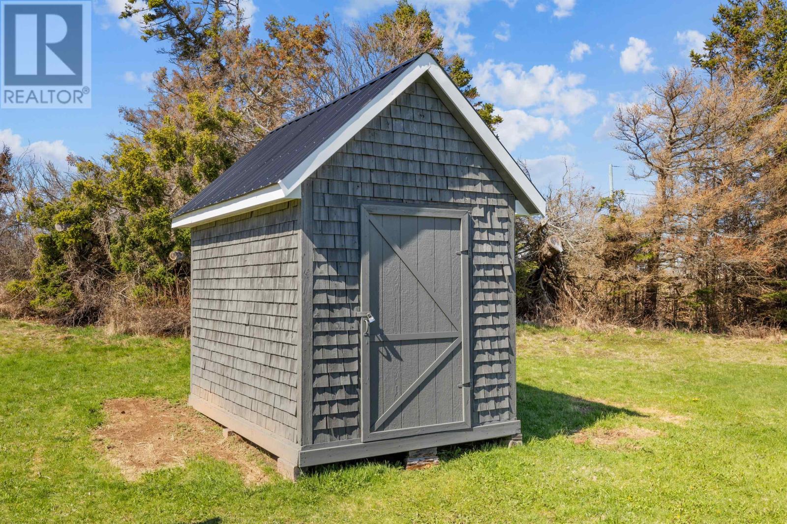 56 Spruce Lane Property Photo 37