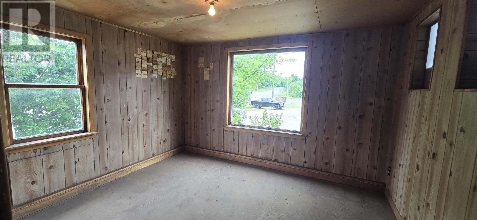 8843 Commercial Street Property Photo 10