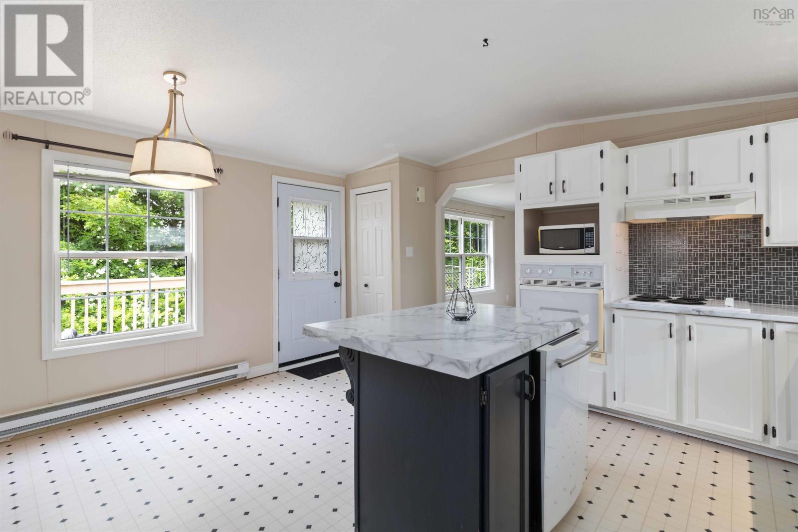 12 Coleton Court Property Photo 1