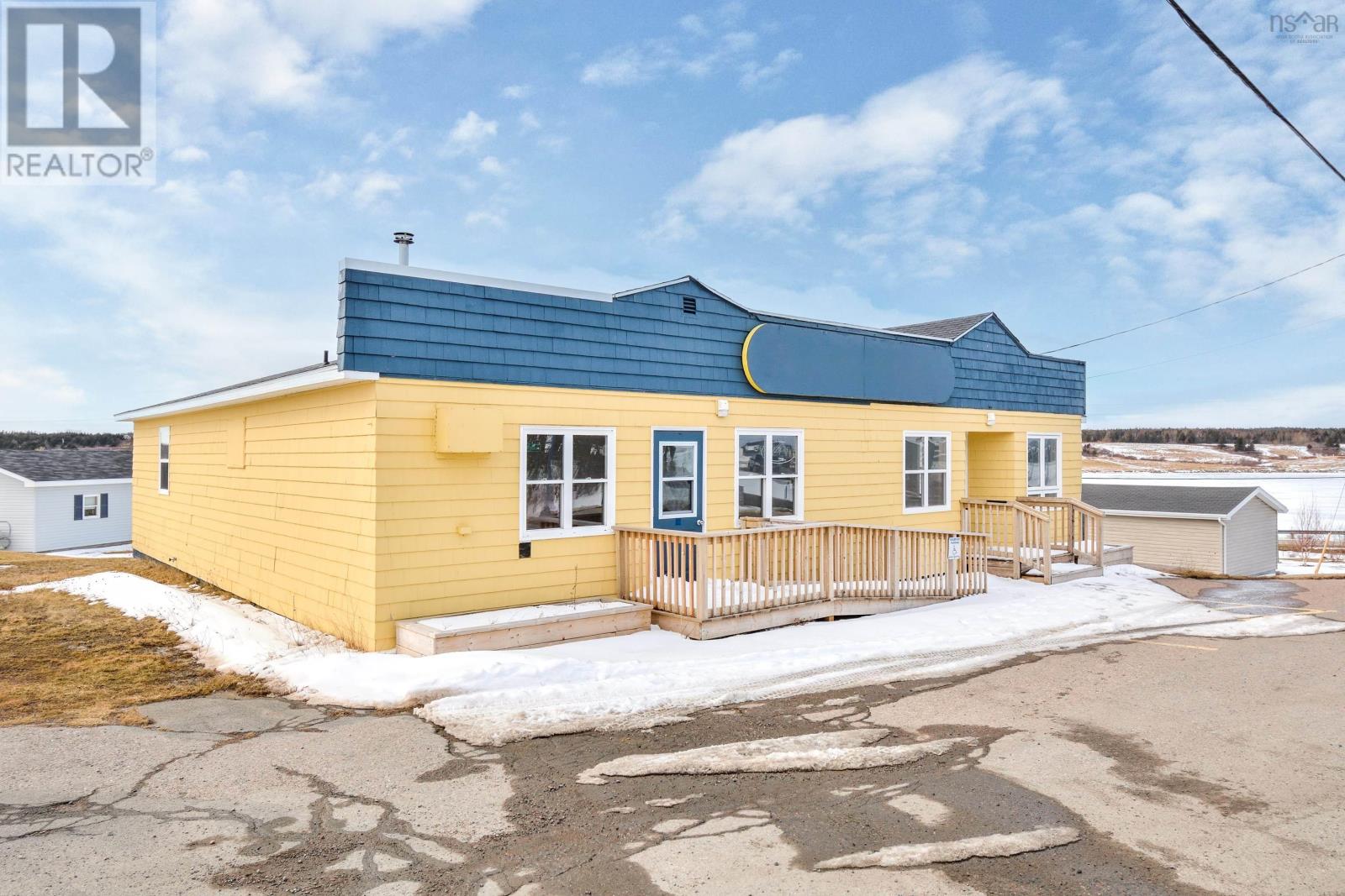 14925 Cabot Trail Road Property Photo 3