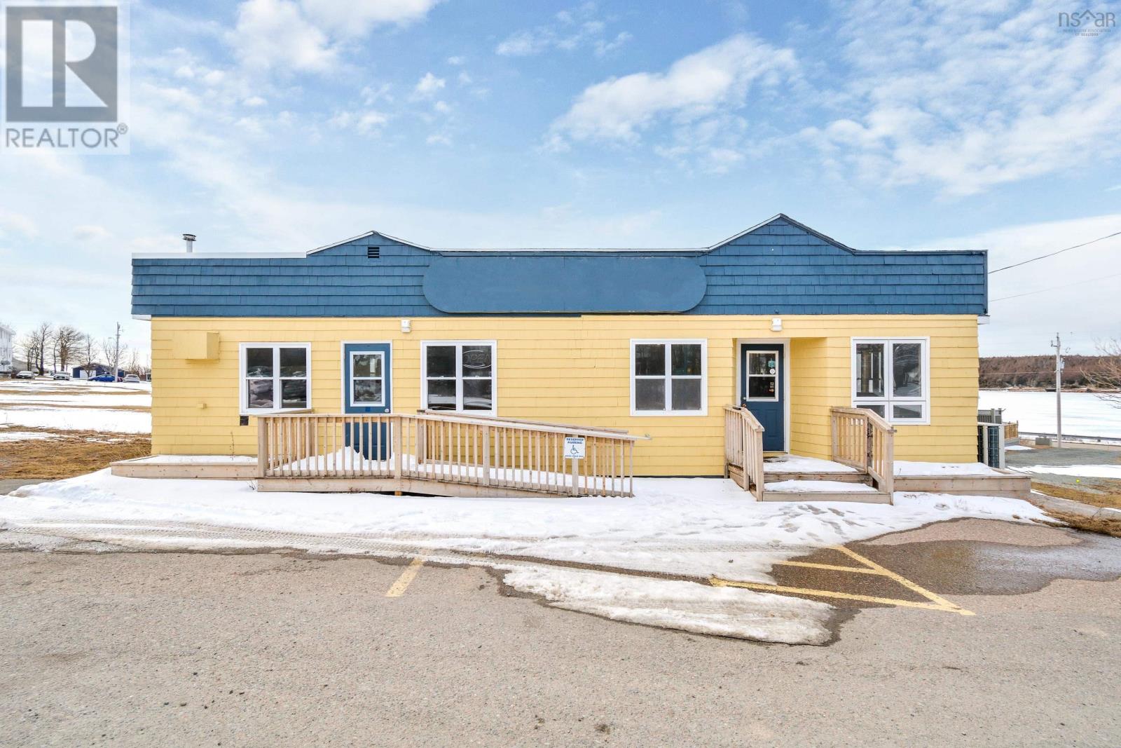 14925 Cabot Trail Road Property Photo 4