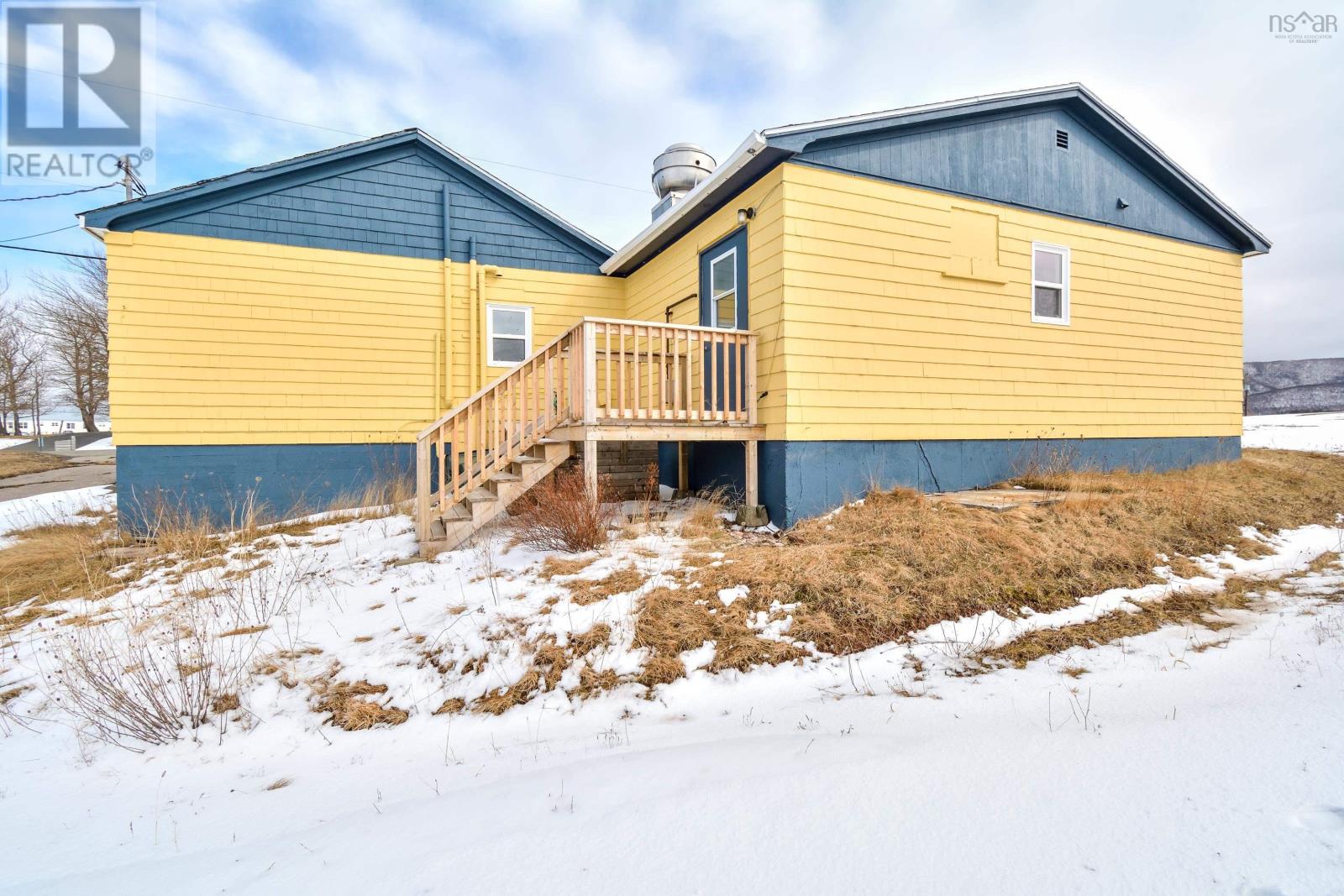 14925 Cabot Trail Road Property Photo 6