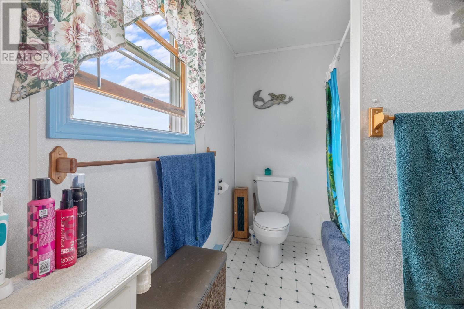 40 Wildberries Lane Property Photo 23