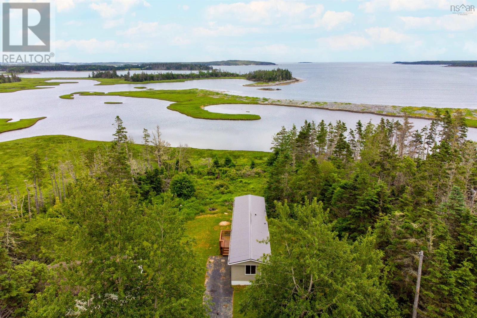 2403 West Ship Harbour Road Property Photo 3