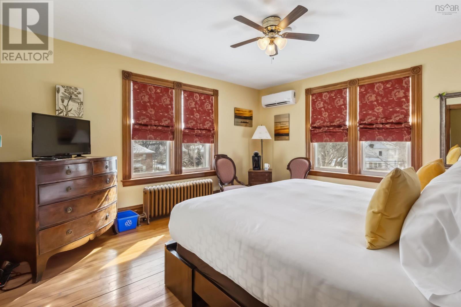 66 Mcdonald Street Property Photo 23