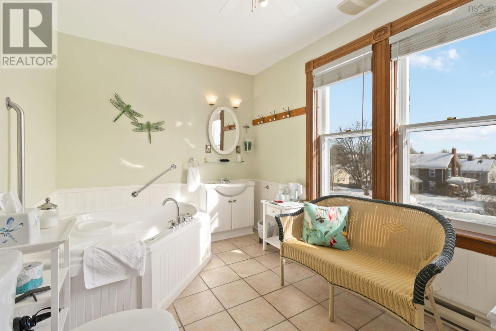 66 Mcdonald Street Property Photo 25