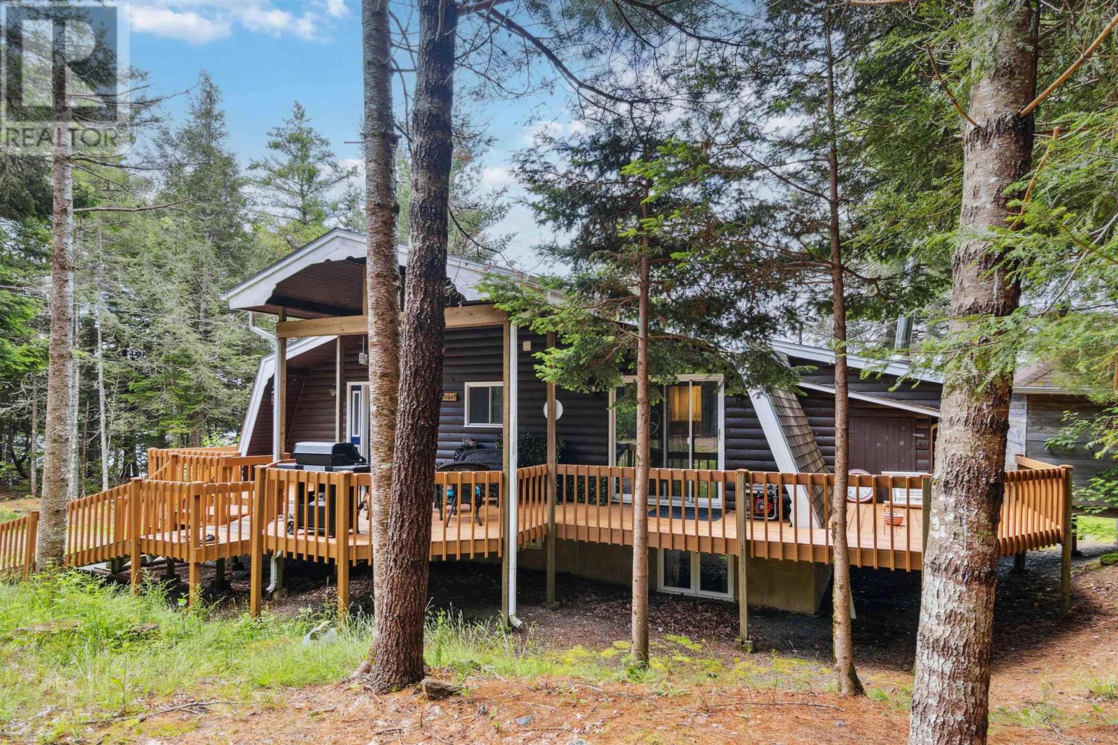 12439 Peskawa Close Street Property Photo 6