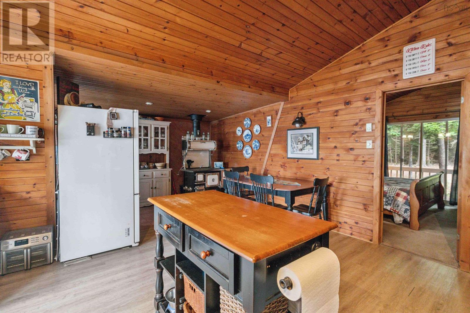 12439 Peskawa Close Street Property Photo 29