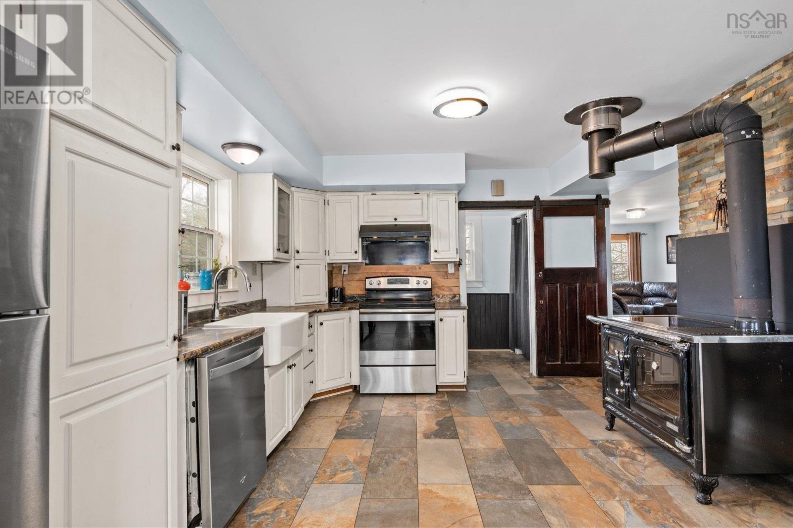 347 Nelson Hill Road Property Photo 18