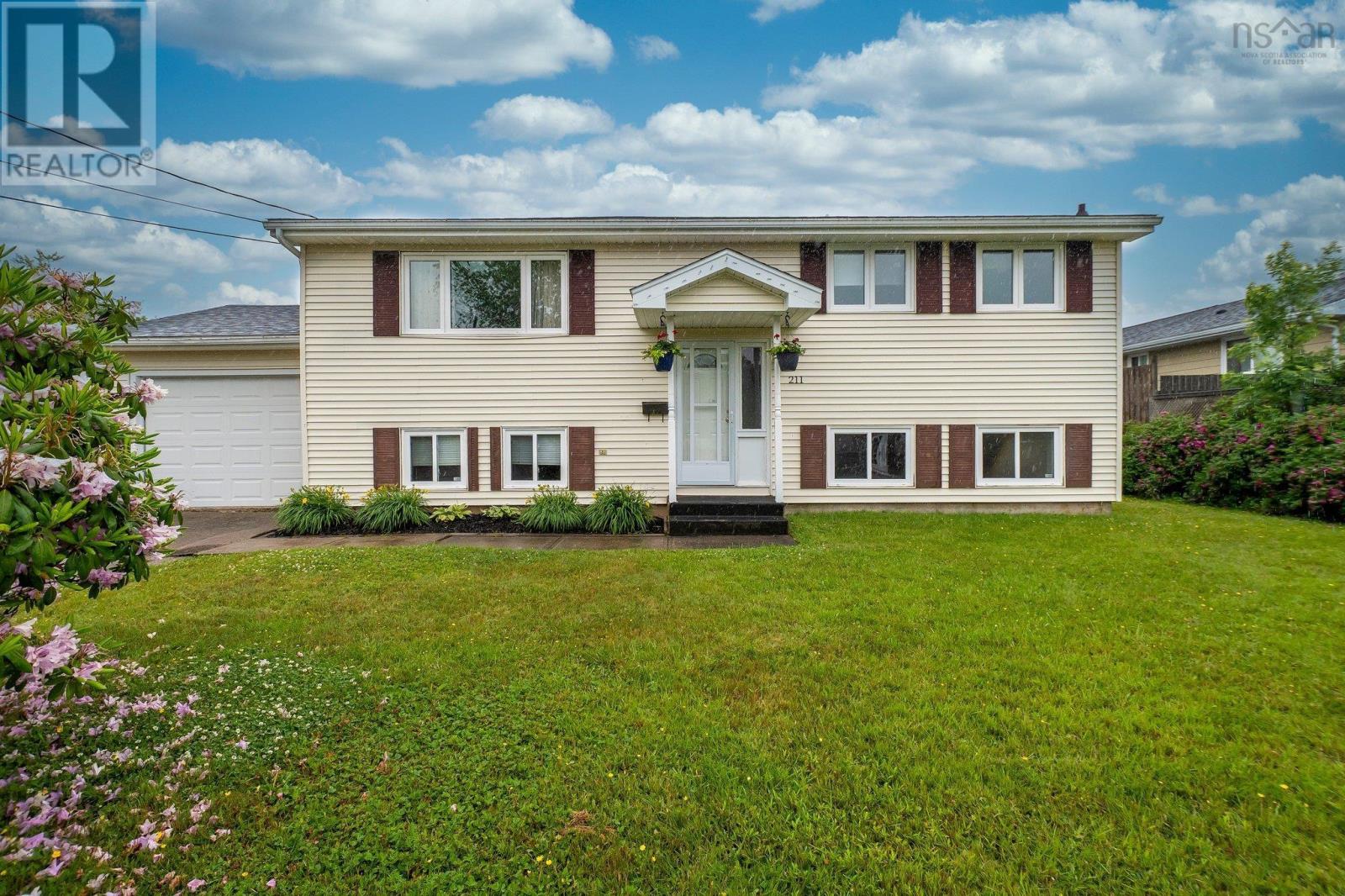 211 Donegal Drive Property Photo 1