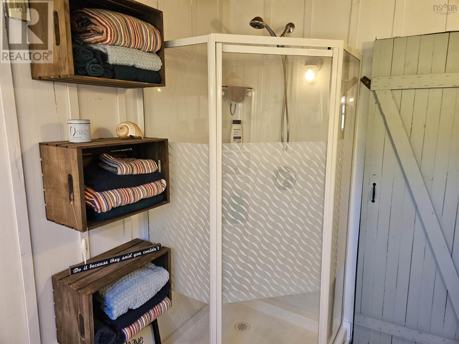 4 Ridgeview Lane Property Photo 32