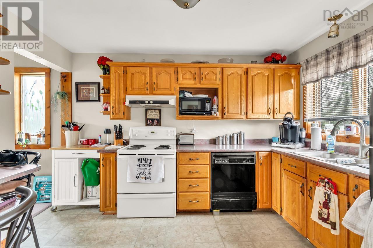 5 Corrie Lane Property Photo 5