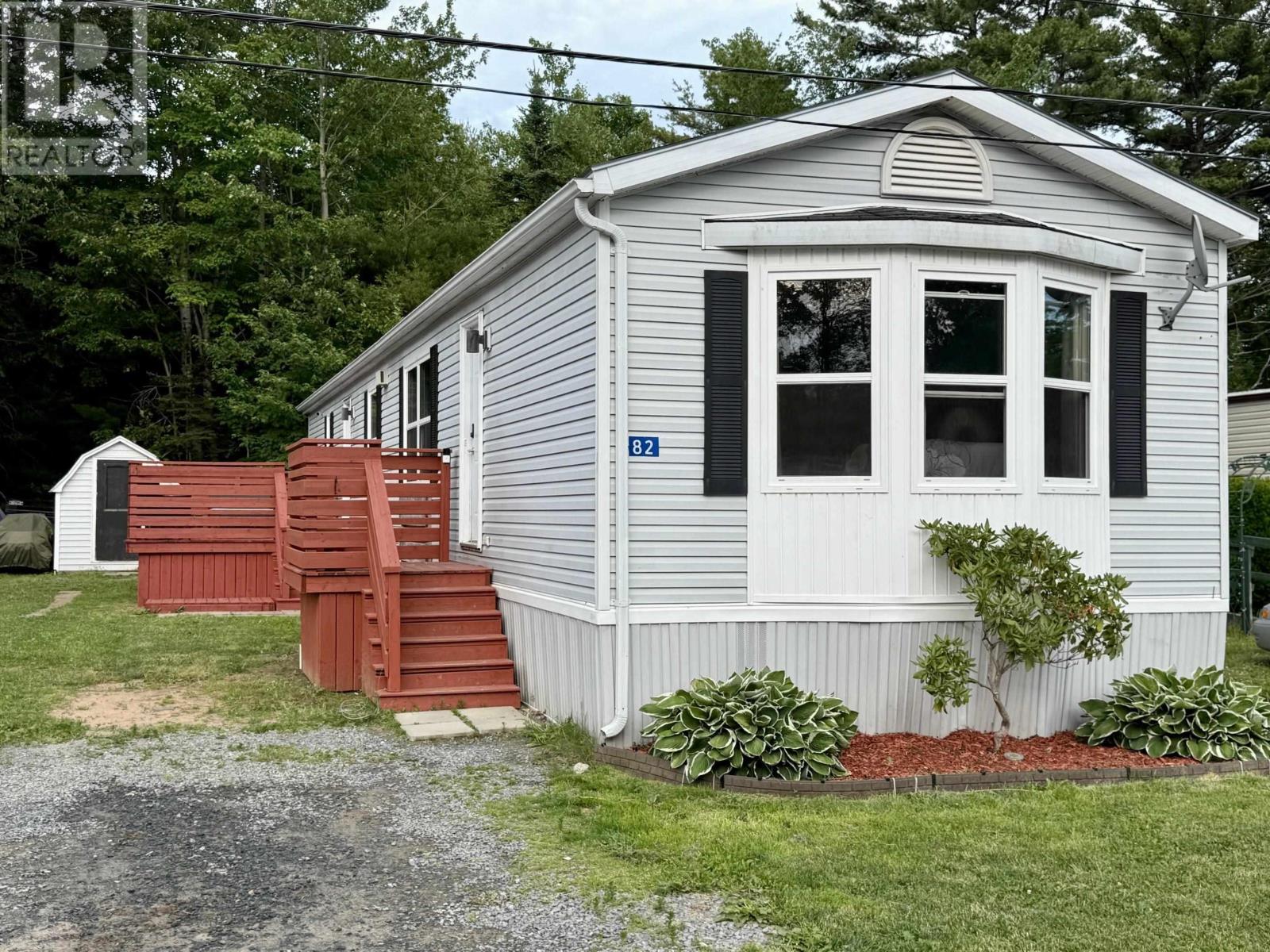 82 Jonah Drive Property Photo 1