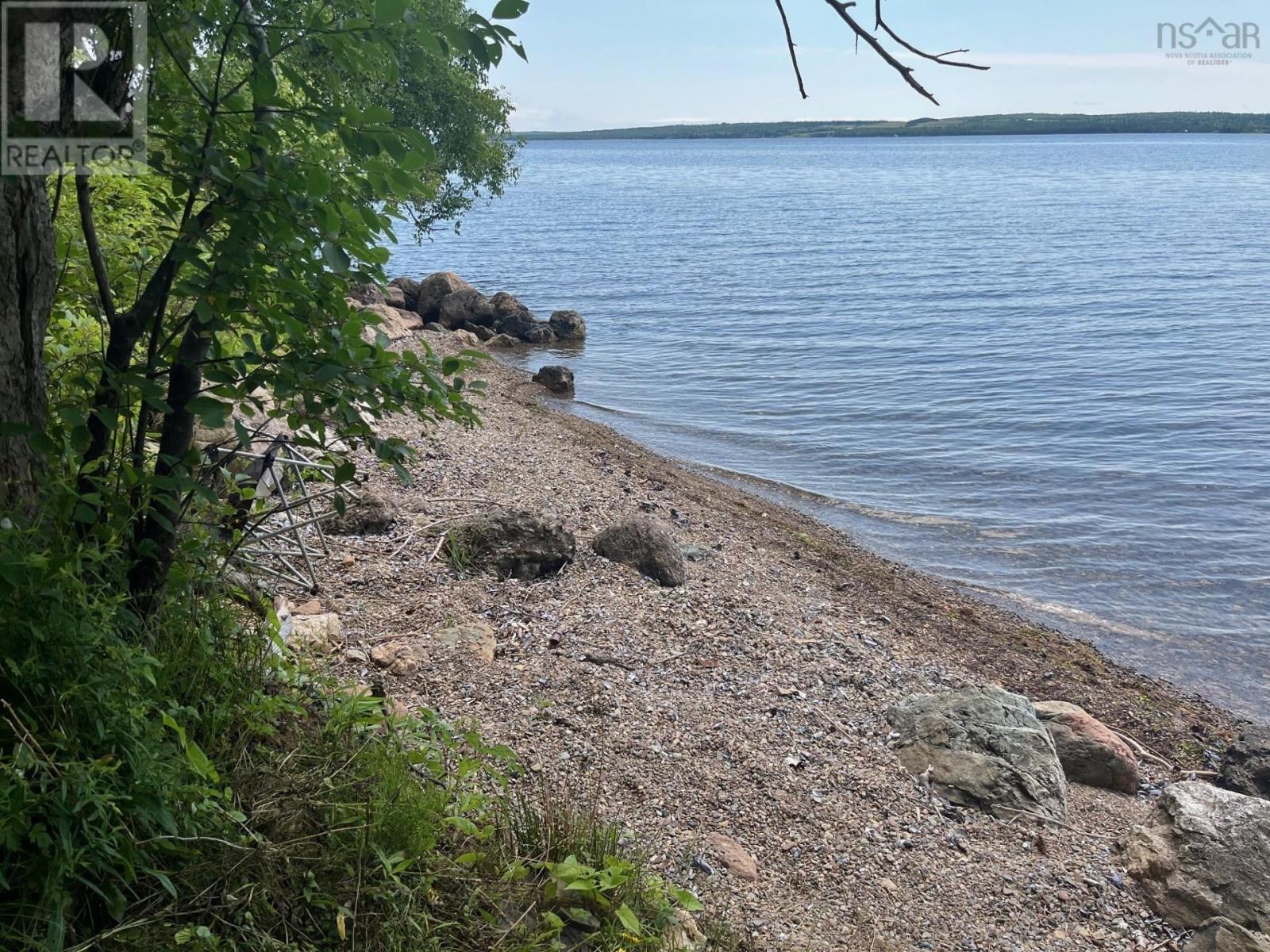 105 10843 Highway 105 Property Photo 1