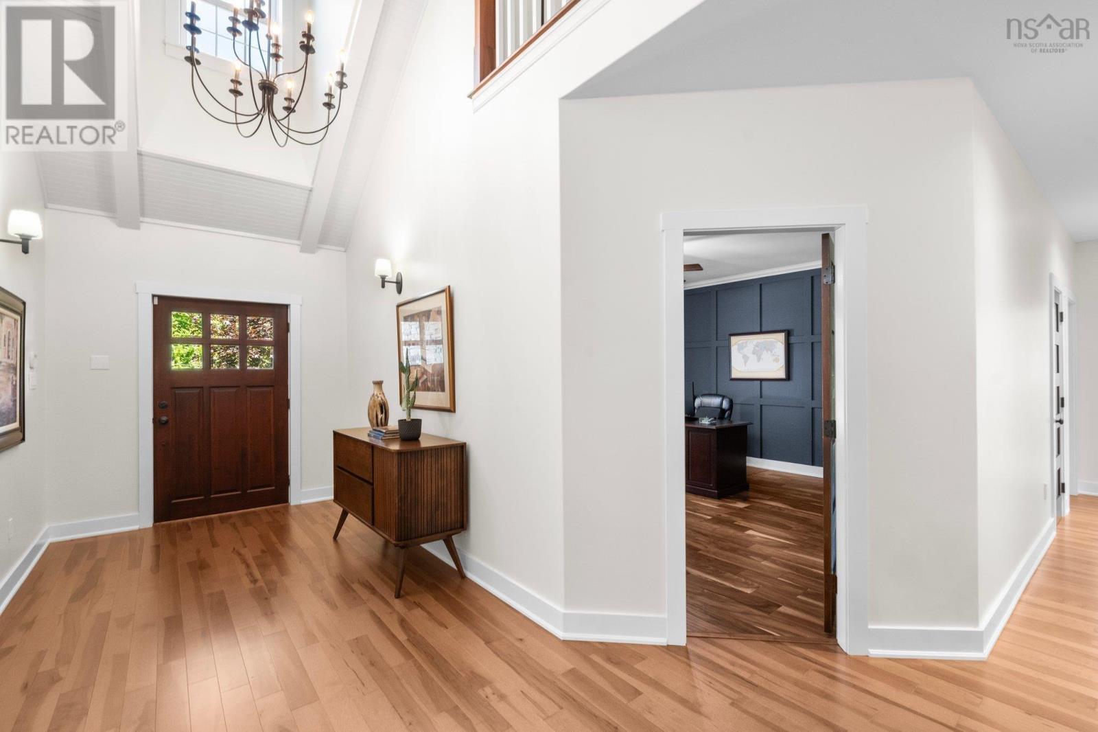 15 Norwood Court Property Photo 8