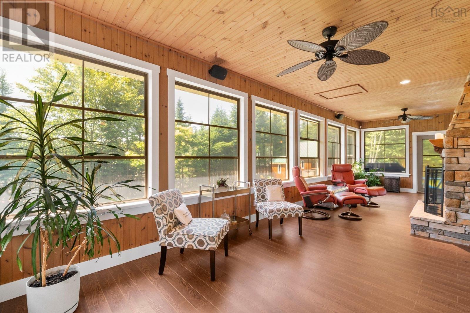 15 Norwood Court Property Photo 26