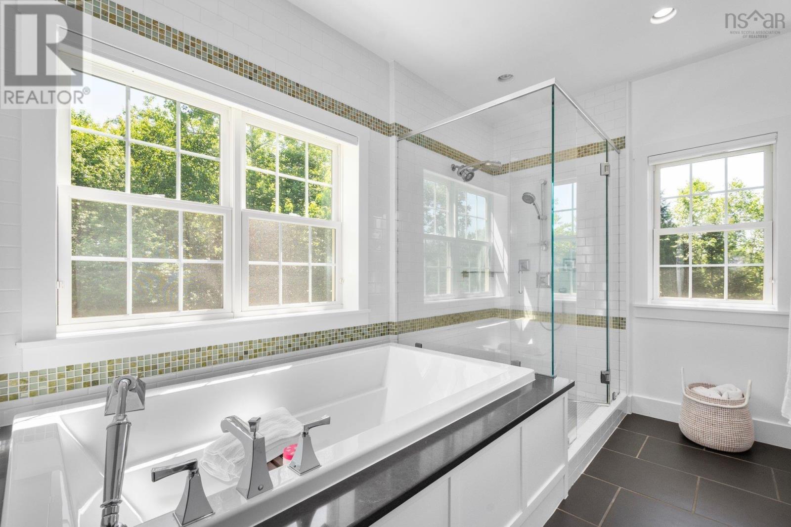 15 Norwood Court Property Photo 33