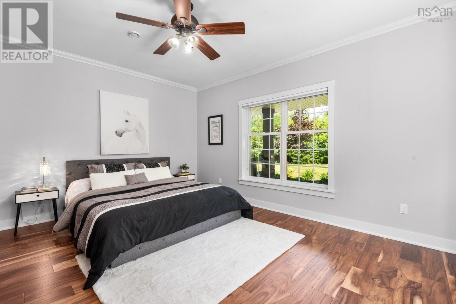 15 Norwood Court Property Photo 37